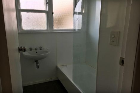 Photo of property in 30 Hukatai Street, Elsdon, Porirua, 5022