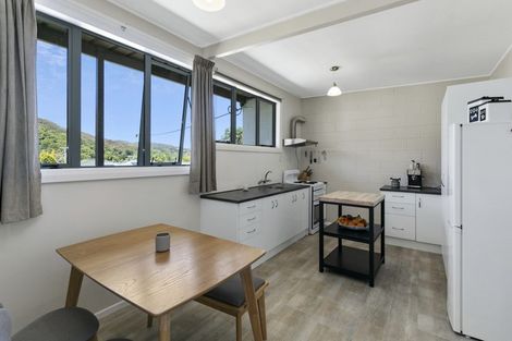 Photo of property in 155a Rata Street, Naenae, Lower Hutt, 5011