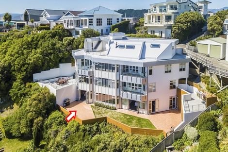 Photo of property in 24a Grafton Road, Roseneath, Wellington, 6011