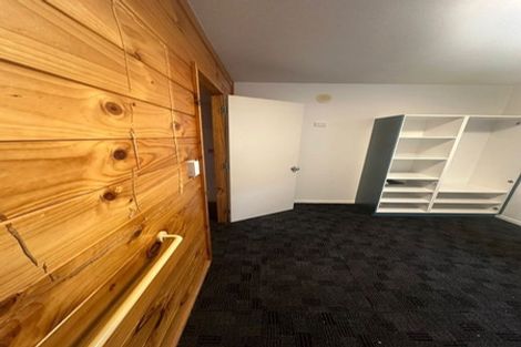 Photo of property in 3/125 Carrington Road, Point Chevalier, Auckland, 1025