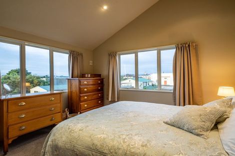 Photo of property in 33 Beach Street, Hokitika, 7810