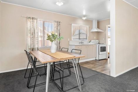 Photo of property in 38 Waterford Road, Fitzroy, Hamilton, 3206