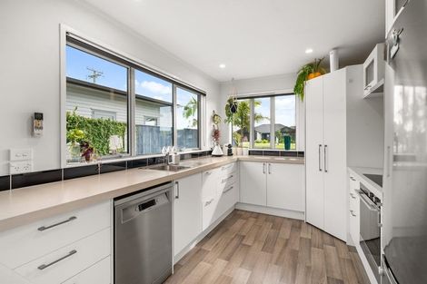 Photo of property in 52 Bunyan Road, Coastlands, Whakatane, 3120