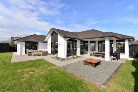 Photo of property in 32 Ihimaera Terrace, Leamington, Cambridge, 3432