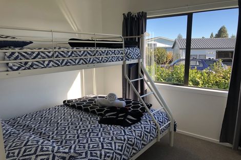 Photo of property in 11 Green Place, Richmond Heights, Taupo, 3330