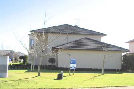 Photo of property in 30 Nielsen Gardens, Rototuna, Hamilton, 3210