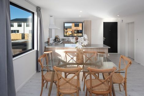 Photo of property in 35 Carey Street, Somerfield, Christchurch, 8024