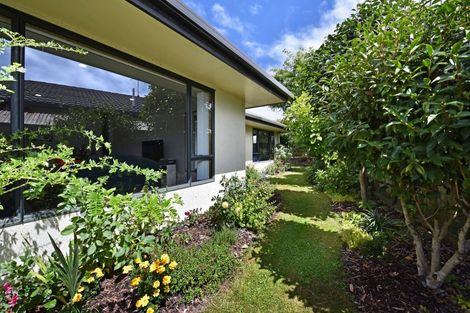 Photo of property in 21 Malthouse Crescent, Brightwater, 7022