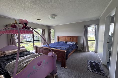 Photo of property in 16a Tennyson Street, Trentham, Upper Hutt, 5018