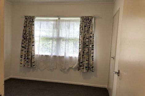 Photo of property in 21a View Road, Henderson, Auckland, 0612