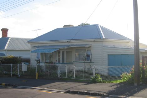 Photo of property in 17 Buchanan Street, Devonport, Auckland, 0624