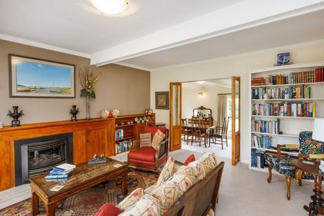 Photo of property in 5 Hardie Street, Hokowhitu, Palmerston North, 4410