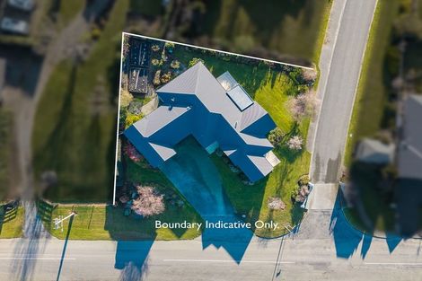 Photo of property in 238 Queen Street, Waimate, 7924