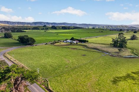 Photo of property in 576 Nireaha Road, Eketahuna, 4994