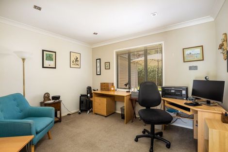Photo of property in 13 Ainslee Street, Highlands Park, New Plymouth, 4312