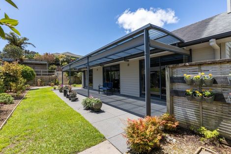 Photo of property in 13 Ainslee Street, Highlands Park, New Plymouth, 4312