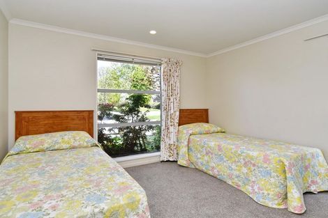 Photo of property in 33 Cognac Drive, Yaldhurst, Christchurch, 8042