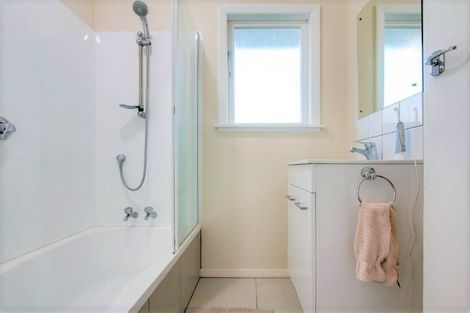 Photo of property in 41 Masefield Avenue, Maraenui, Napier, 4110