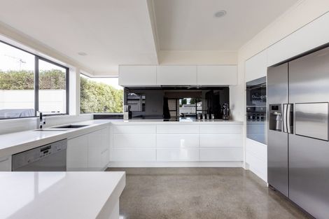 Photo of property in 71 Wharerangi Road, Greenmeadows, Napier, 4112