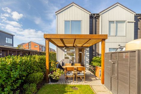 Photo of property in 32 Kauri Amber Road, Westgate, Auckland, 0614