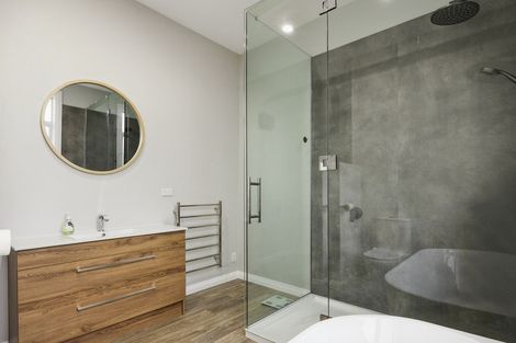 Photo of property in 124 Victoria Road, Saint Kilda, Dunedin, 9012