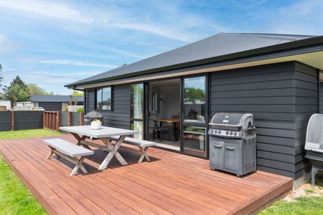 Photo of property in 8 Old Orchard Road, Solway, Masterton, 5810