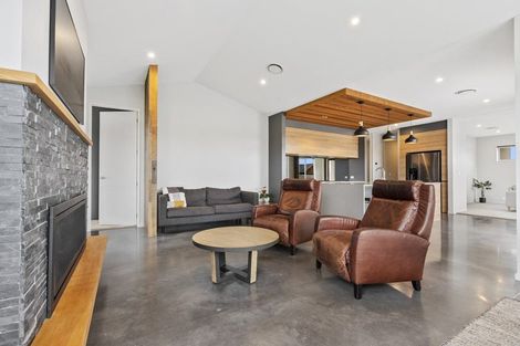 Photo of property in 21 Grandvue Drive, Twizel, 7901