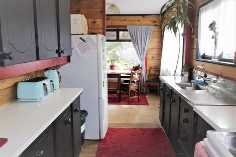 Photo of property in 21 Manuka Street, Castlecliff, Whanganui, 4501