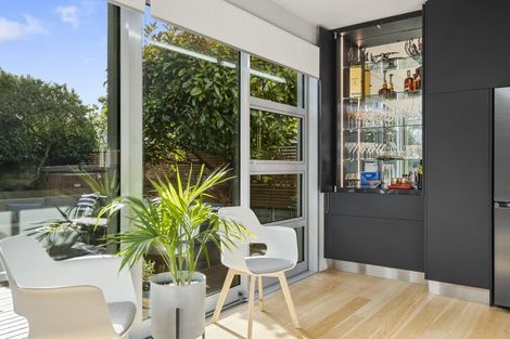 Photo of property in 731 Highgate, Maori Hill, Dunedin, 9010