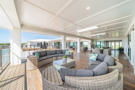 Photo of property in 87 Rutherford Drive, Waikanae Beach, Waikanae, 5036