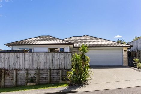 Photo of property in 19 Speldhurst Grove, Stokes Valley, Lower Hutt, 5019