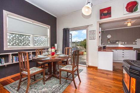 Photo of property in 4 Walnut Place, Owhata, Rotorua, 3010