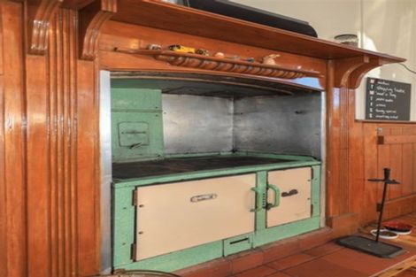 Photo of property in 137 Hakanoa Street, Huntly, 3700