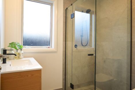 Photo of property in 2 Samuel Place, Terrace End, Palmerston North, 4410