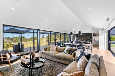 Photo of property in 34 Aroha Road, Te Arai, Wellsford, 0975