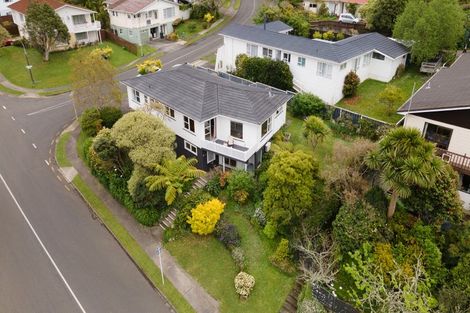 Photo of property in 115 Oriel Avenue, Tawa, Wellington, 5028