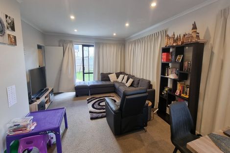 Photo of property in 1/35 North Ridge Drive, Rototuna North, Hamilton, 3210