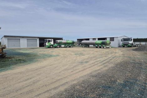 Photo of property in 656a Ryal Bush-wallacetown Road, Wallacetown, Invercargill, 9874