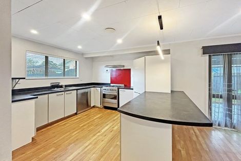 Photo of property in 52a Benmore Avenue, Cloverlea, Palmerston North, 4412