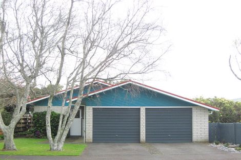 Photo of property in 42 Wesley Avenue, Frankleigh Park, New Plymouth, 4310