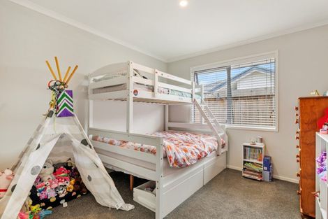 Photo of property in 25 Kanapa Close, Papamoa, 3118