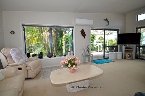 Photo of property in 16 Mariner Cove Road, Tinopai, Matakohe, 0593