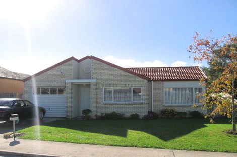Photo of property in 33 Blueridge Close, Sunnyvale, Auckland, 0612