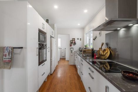 Photo of property in 10 Japonica Drive, Beach Haven, Auckland, 0626