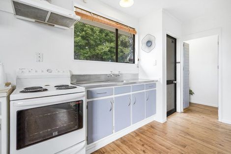 Photo of property in 1 Oak Avenue, Nawton, Hamilton, 3200