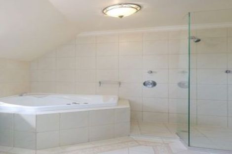 Photo of property in Summerhouse Cottages,unit 203, 3/3 Quiet Woman Way, Monaco, Nelson, 7011