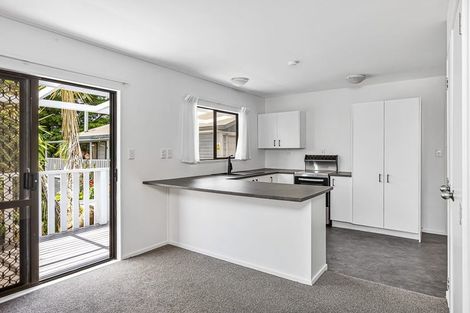 Photo of property in 2/63 Rodney Street, Wellsford, 0900