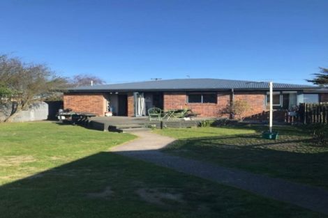 Photo of property in 223 Mairehau Road, Burwood, Christchurch, 8083