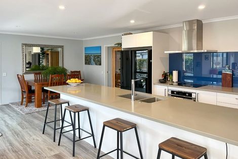 Photo of property in 82b The Boulevard, Papamoa Beach, Papamoa, 3118