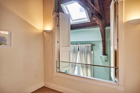 Photo of property in Whitmore Apartments, 1c/7 Stout Street, Wellington Central, Wellington, 6011